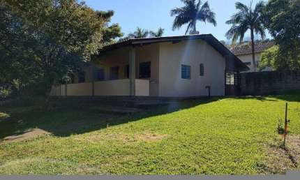 Casa para Alugar com 4 Quartos na Estrada Gedeon Leite – Hípica, Porto Alegre