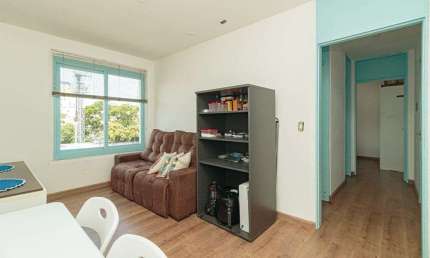 Apartamento com 1 quarto à venda na Dr. ÂNgelo Barcelos, 93, Partenon, Porto Alegre