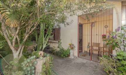 Casa com 4 quartos à venda na Rua Olegário Dias Maciel, 458, Espírito Santo, Porto Alegre