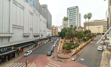 Apartamento com 2 quartos à venda na Rua Doutor Flores, 259, Centro Histórico, Porto Alegre