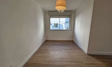 Apartamento 3 dormitórios na rua corronel massot, cristal.