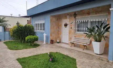 Casa com 3 dormitórios, 1 suíte, área gourmet e estrutura para 2º piso – bairro residencial, próximo ao centro de alvorada.