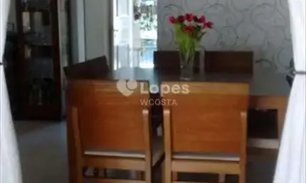 Linda Casa com 3 Dormitórios, 1 Suíte, 4 Vagas de Garagem, no Jardim Santa Genebra, em Campinas-SP.