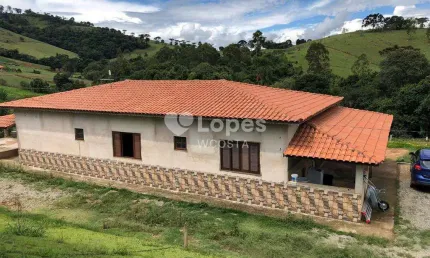 Chácara / sítio com 3 quartos à venda no Centro, Bueno Brandão 