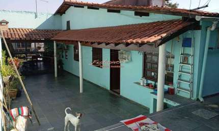 Casa com 3 quartos à venda na Rua Araraquara, Cidade Kemel, Poá