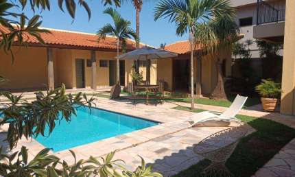 Casa com 3 dormitórios à venda, 350 m² por R$ 980.000 - Cond. Ana Carolina - Cravinhos/SP