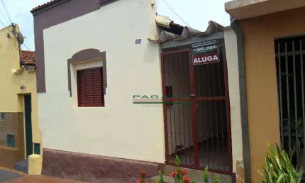 Casa com 4 dormitórios para alugar, 90 m² por R$ 1.390,00/mês - Centro - Cravinhos/SP