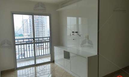 Lindo apartamento com 52 m2 a venda na Mooca, Rua Padre Adelino,  2 dormitórios, 1 Vaga, a 500 metros do metro Belem, último andar vista livre.