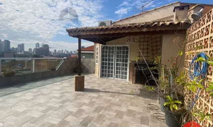 Casa sobrado a venda perto do Shop Anália Franco, 316m² ac, 4 quartos (2 suítes), churrasqueira, garagem 3 veículos, lavabo, quintal