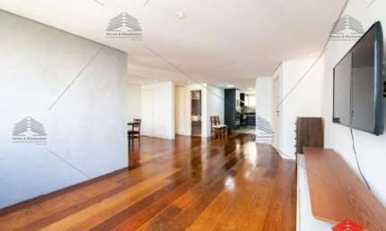 Apartamento de 107 m² a venda no Paraíso, com 2 dormitórios sendo 1 suíte com 2 closets, 3 banheiros, lavanderia, cozinha planejada, mobiliado, 1 vaga
