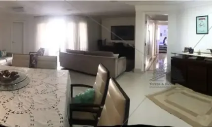 Apartamento de 157m² a venda no Anália Franco, com 3 dormitórios sendo 1 suíte, 4 banheiros, móveis planejados, mobiliado, varanda, 2 vagas de garagem