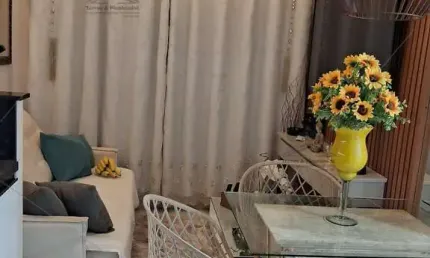Apartamento reformado a venda de 33 m² no Cambuci, com 2 dormitórios, 1 banheiro, lavanderia, área de serviço, moveis planejados