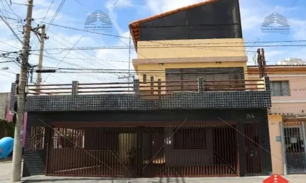 Sobrado a venda de 334 m² na Vila Carrão, 4 dormitórios, 5 banheiros, lavanderia, sala 2 ambientes, cozinha, Terraço, churrasqueira, salão de festas
