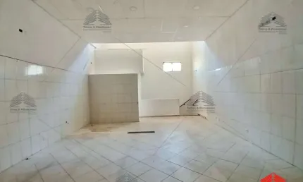 Salão comercia a para locação de125 m² no São Lucas, 3 banheiros, 4 vagas, quintal, ao lado de pet shop, correios, frutaria, adega