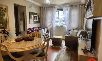 Apartamento à venda no Brás, São Paulo-SP: 2 quartos, 2 salas, 1 banheiro, 1 vaga, 50m². Venha conferir!
