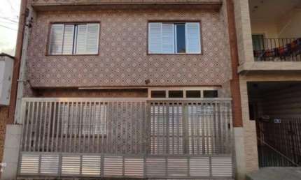 Sobrado a venda de 97 m² na Vila Ema, 3 dormitórios, 2 banheiros, lavanderia, área de serviço, cozinha ampla, 1 vaga de garagem