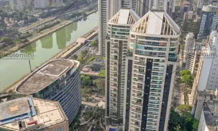 Apartamento duplex no Brooklin com 170m2, próximo a Rede Globo, alto padrão, suíte com closet, acabamento de primeira