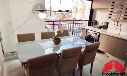 Apartamento 66m2 no Tatuapé, a 300mts do metrô Carrão, com fino acabamento, 3 dormitórios sendo 1 suíte, semi-mobiliado, vaga de garagem