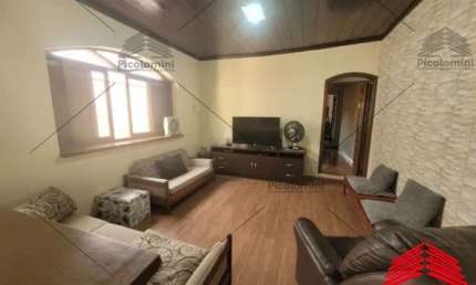 Casa térrea a venda de 171 m² na Vilia Formosa, 2 dormitórios, 2 banheiros, 1 suíte, lavanderia, área de serviço, varanda, 2 vagas de garagem
