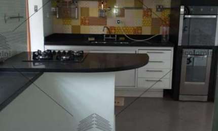 Apartamento Duplex Aclimação, com 2 quartos, sala ampliada, sacada ampla, terceiro reversível, 2 banheiros, 1 vaga, próximo ao metrô