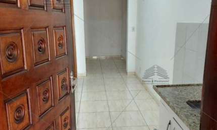 Casa de 80 m² a venda na Vila Prudente, com 2 dormitórios, 1 banheiro, cozinha americana, lavanderia, área de serviço, quintal