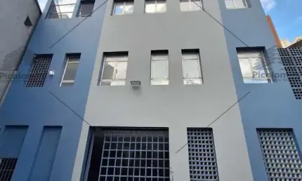 Prédio 4 andares, Mooca,1500 m² construidos, elevador, 19 salas, 3 recepções, gerador, refeitório, vestuarios, garagem para 19 carros.