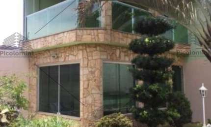 Sobrado a venda de 440 m² na Vila Carrão, 3 dormitórios, 3 suítes, 7 banheiros, quarto de empregada, sala de jogos, churrasqueira, piscina, 7 vagas