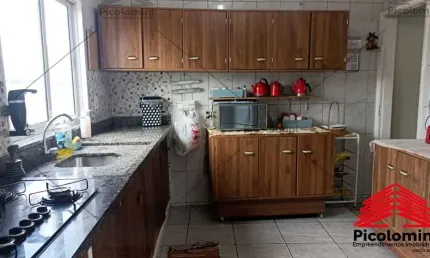 Casa à venda em Jardim Prudência: 3 quartos, 1 suite, 2 salas, 2 banheiros, 2 vagas de garagem, 200m². Venha conferir!