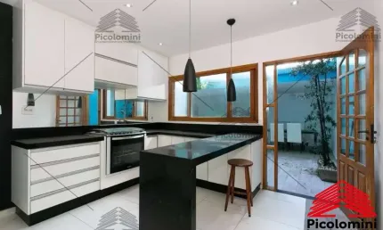Excelente Casa para Locação na Vila Gomes Cardim: 3 Quartos, 2 Suítes, 1 Sala, 3 Banheiros, 1 Vaga de Garagem, 174m². Venha Conferir!