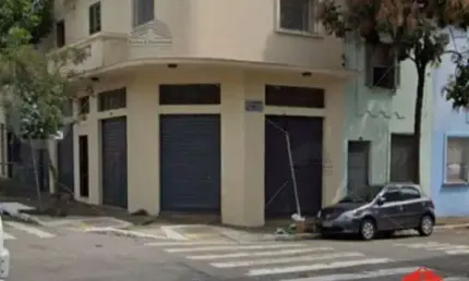 Casa a venda no Belém com 2 dormitórios, garagem, Ótima localização, sala com sacada, cozinha, banheiro e área de serviço, armários, salão