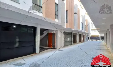 Casa em condomínio na Moóca com 3 Dormitórios, Suíte, Sala ampla, lavabo, 2 Vagas com depósito. Espaço Gourmet