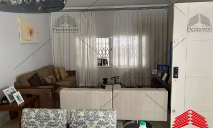 Sobrado a venda na Mooca,  150 m , 03 suítes com closet e planejados, quintal,  2 vagas, próximo ao metro Belém