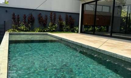 Casa de luxo em condomínio à venda em Alphaville Nova Esplanada 3, Votorantim-SP: 4 quartos, 4 suítes, 2 salas, 5 banheiros, 4 vagas, 355m².