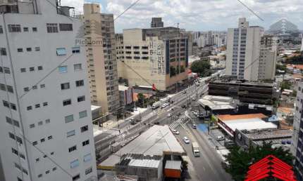Apartamento ao lado do clube Juventus, vago com 70m uteis com 2 dormitorios sem vaga