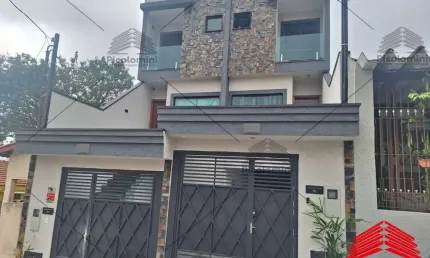 Casa à Venda na Penha, São Paulo-SP: 3 Quartos, 1 Suíte, 2 Banheiros, 4 Vagas de Garagem, 150m² de Área
