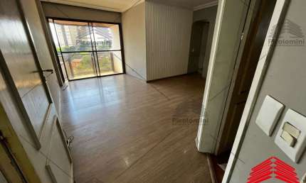 Apartamento para alugar em Vila Prudente, 3 quartos, 1 suíte, 3 banheiros, vaga de garagem, varanda, vista livre, piscina, churrasqueira.
