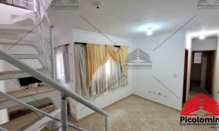 Apartamento duplex em Santo André de 78m² com 2 quartos (suíte com varanda), sala, cozinha americana gourmet com churrasqueira, 2 banheiros e 2 vagas.