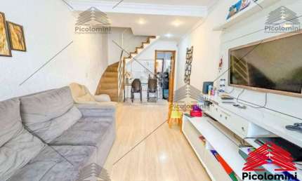 Sobrado a venda na Vila Prudente de 70m², 2 dormitórios, 2 banheiros, lavanderia, área de serviço, cozinhas, 1 vaga de garagem