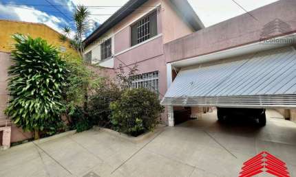 Linda casa à venda em São Paulo-SP, Vila Antonieta: 02 quartos, 01 sala, 02 banheiros, 04 vagas de garagem, 190,00 m² de área. Venha conhecer!