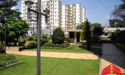 Apartamento á venda Vila Prudente 78 metros área privativa 3 quartos 2 banheiros 1 vaga fixa e demarcada andar alto á 300 metros  Monotrilho Oratório