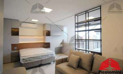 Studio para locação no Tatuapé de 39m², 1 quarto, 1 banheiro, lavanderia, área de serviço, varanda, 1 vaga de garagem