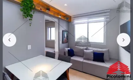 Apartamento à venda Vila Prudente em frente ao Metrô, 36 m2, 2 quartos com armários, sala 2 ambientes, 1 vaga, lazer completo