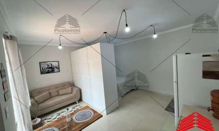 Casa Térrea reformada para locação na Mooca de 60m², 1 quarto, 1 banheiro, lavanderia, área de serviço, quintal, sala, cozinha, semi mobiliada