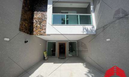 Casa à venda no Tatuapé  3 quartos, 3 suítes, 2 salas, 5 banheiros, 4 vagas, 250m² na Vila Gomes Cardim!