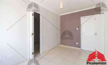 Apartamento à venda Cambuci com 35 metros, 1 quarto, sala 2 ambientes com cozinha, 1 banheiro. Portaria 24 horas