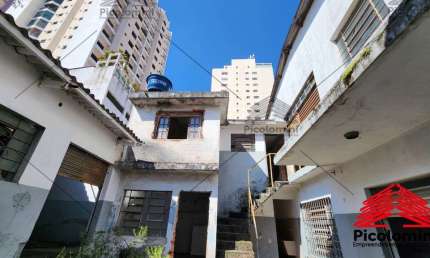 Prédio Industrial à Venda ou Locação em Vila Prudente, São Paulo-SP: 700m² e 3 Banheiros!