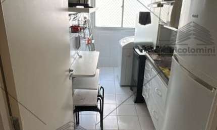 Apartamento à venda em bairro Sacomã: 2 quartos, 1 sala, 1 banheiro, 1 vaga de garagem, 50m² de área.
