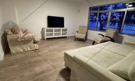 Espaçosa casa de 5 quartos para locação na Vila Curuçá, Santo André-SP: 2 banheiros, 250m² de área!