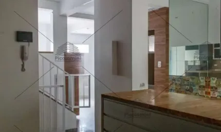Luxuosa Casa em Condomínio à Venda na Mooca, São Paulo-SP: 4 Quartos, 4 Suítes, 2 Salas, 5 Banheiros, 4 Vagas, 135m².