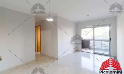 Imperdível apartamento à venda no Tatuapé, São Paulo-SP! 3 quartos, 1 suíte, 2 salas, 2 banheiros, 2 vagas de garagem!
